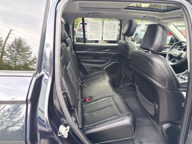 Used 2023 Jeep Grand Cherokee 4WD 4xe image 10