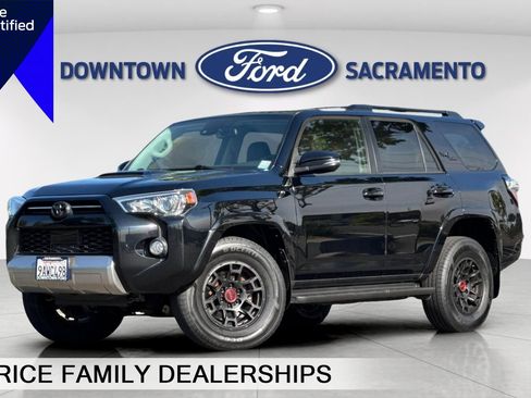 Used 2020 Toyota 4Runner TRD Off-Road Premium AWD/4WD image 1