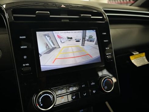 Used 2023 Hyundai Santa Cruz SEL AWD/4WD image 17