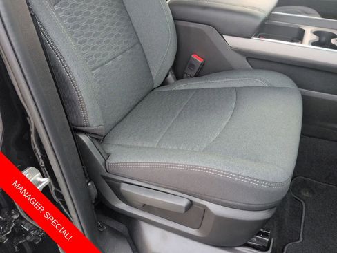 New 2026 RAM 2500 Big Horn AWD/4WD image 20