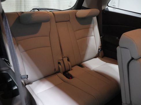 Used 2019 Honda Pilot EX-L image 23