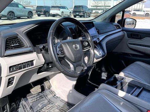 Used 2018 Honda Odyssey EX-L image 16