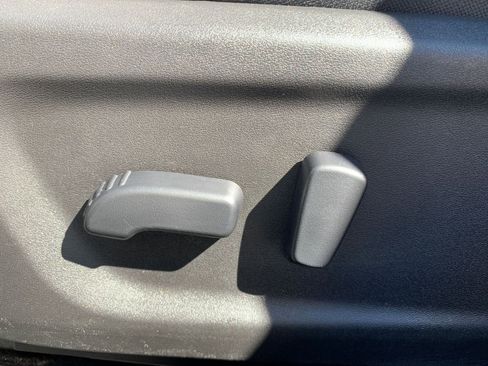 Used 2025 Nissan Altima 2.5 SV image 22