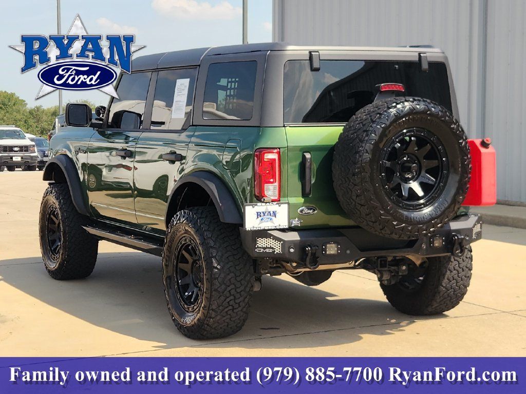 Used 2022 Ford Bronco Black Diamond AWD/4WD image 4