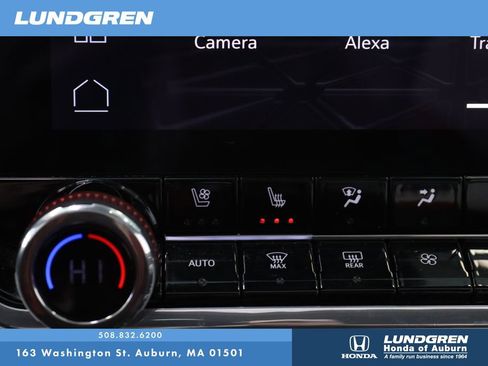 Used 2024 GMC Canyon AT4X image 24