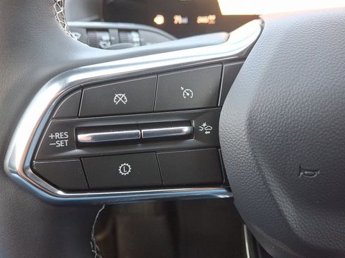 New 2025 Chevrolet Traverse LT w/ Driver Confidence Package image 21