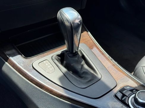 Used 2012 BMW 328i Coupe RWD image 23