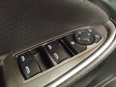 Used 2022 Chevrolet Malibu LS FWD image 27