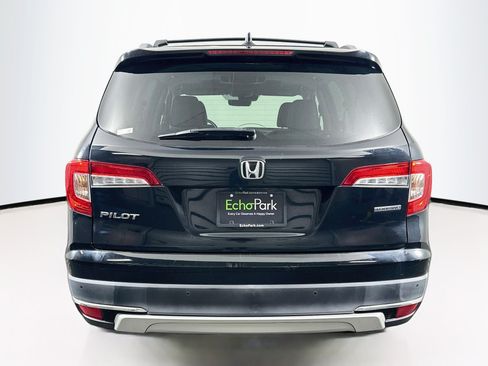 Used 2021 Honda Pilot Touring image 7