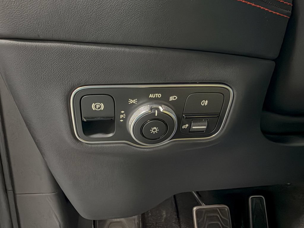 Used 2024 Aston Martin DBX 707 AWD/4WD image 68