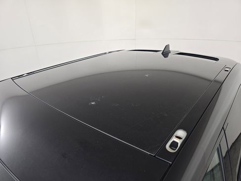 Used 2024 Rivian R1T Adventure image 13