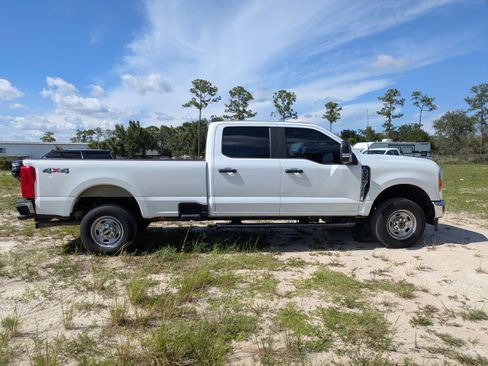 Used 2023 Ford F350 XL w/ XL Chrome Package AWD/4WD image 3