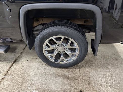 Used 2014 GMC Sierra 1500 SLT w/ SLT Crew Cab Value Package AWD/4WD image 9