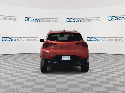 Used 2024 Buick Encore GX Sport Touring w/ Comfort Package image 8