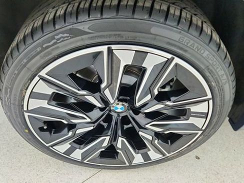 Used 2025 BMW X3 xDrive30i w/ Premium Package image 57