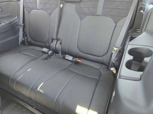 New 2026 Honda Pilot Elite image 35