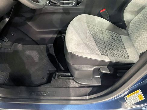 Used 2024 Chevrolet Equinox LS FWD image 21