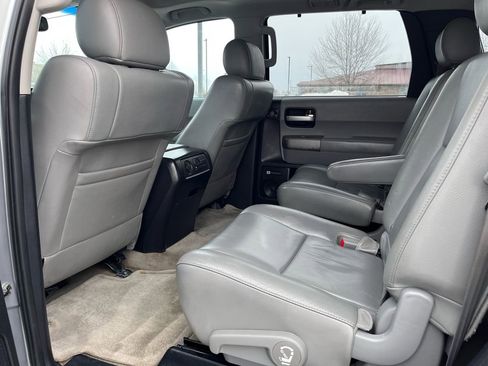Used 2011 Toyota Sequoia Limited image 11