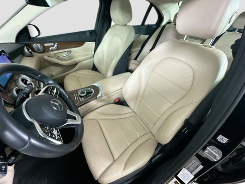 Certified 2021 Mercedes-Benz C 300 4MATIC Sedan w/ Premium Package image 26