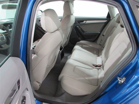 Used 2009 Audi A4 2.0T Premium image 36