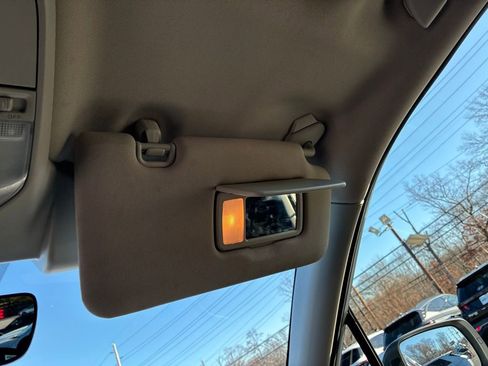 Used 2021 Subaru Forester Premium image 41