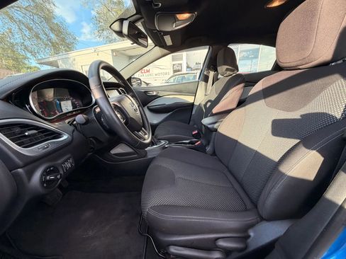 Used 2015 Dodge Dart SXT FWD image 9