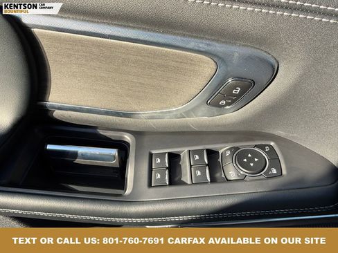 Used 2025 Ford Expedition Max Platinum image 19