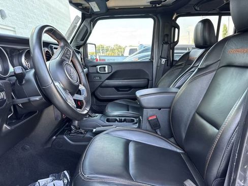 Used 2022 Jeep Gladiator Mojave w/ Trailer Tow Package image 11