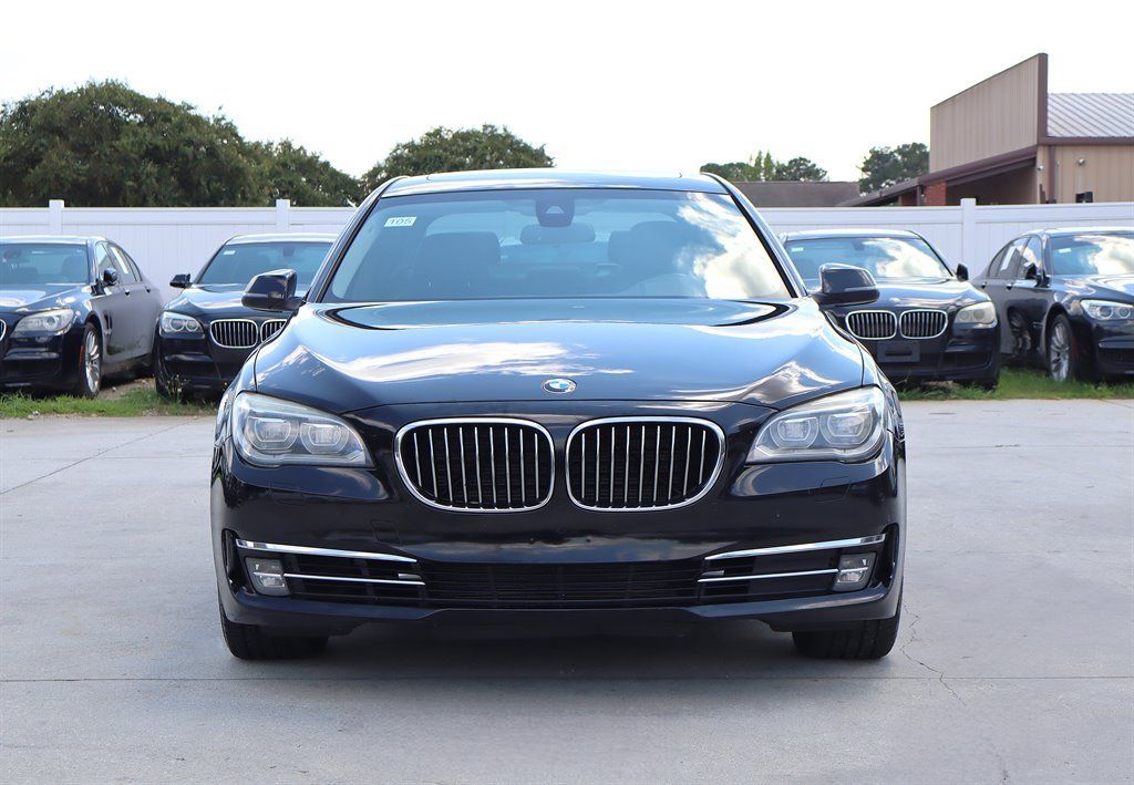 Used 2015 BMW 740Ld xDrive AWD/4WD image 2