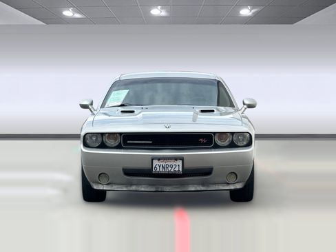Used 2009 Dodge Challenger R/T image 5