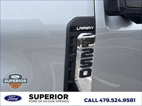 Used 2024 Ford F250 Lariat w/ FX4 Off-Road Package AWD/4WD image 11