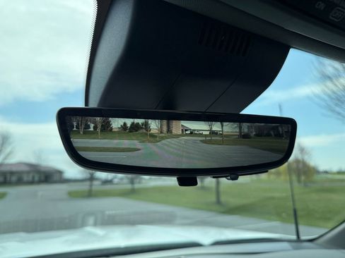 Used 2025 GMC Sierra 3500 Denali w/ Denali Reserve Package AWD/4WD image 23