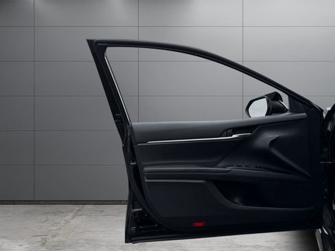 Used 2020 Toyota Camry TRD image 14