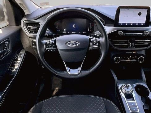 Used 2023 Ford Escape Active image 8