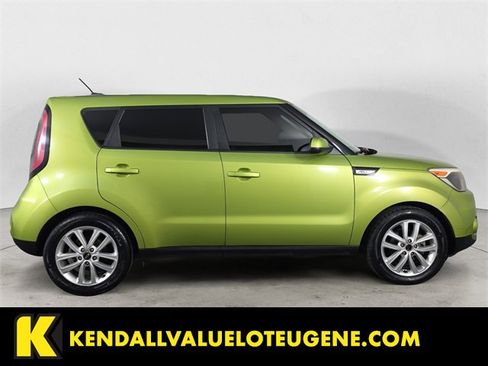 Used 2018 Kia Soul + image 6