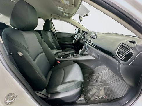 Used 2016 MAZDA MAZDA3 i Sport FWD image 28