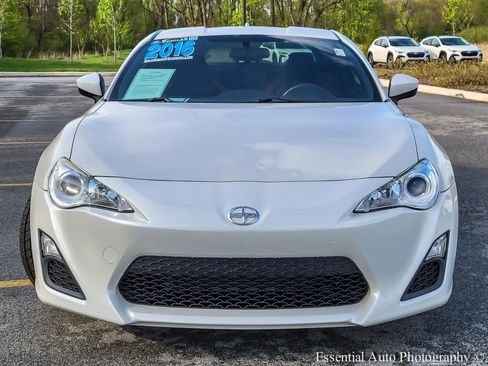 Used 2016 Scion FR-S RWD image 4