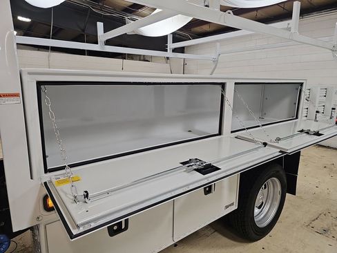 New 2026 RAM 5500 Tradesman image 37