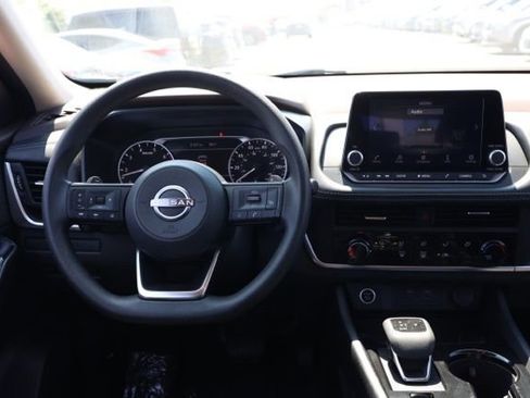 Certified 2023 Nissan Rogue S image 22