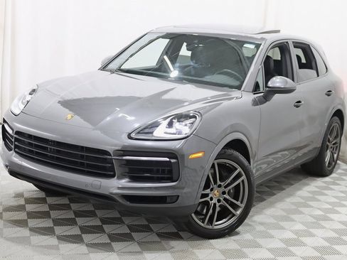 Used 2022 Porsche Cayenne image 5