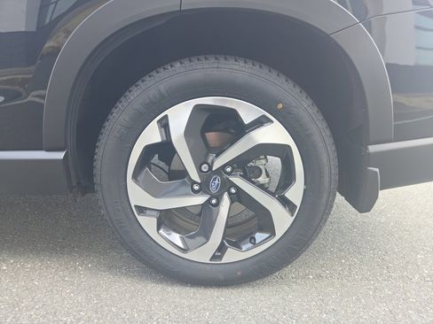 Used 2023 Subaru Forester Touring image 26