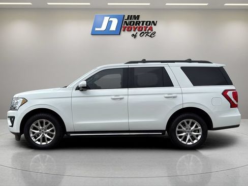 Used 2020 Ford Expedition XLT w/ Equipment Group 202A AWD/4WD image 8