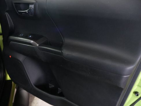 Used 2022 Toyota Tacoma TRD Pro image 12