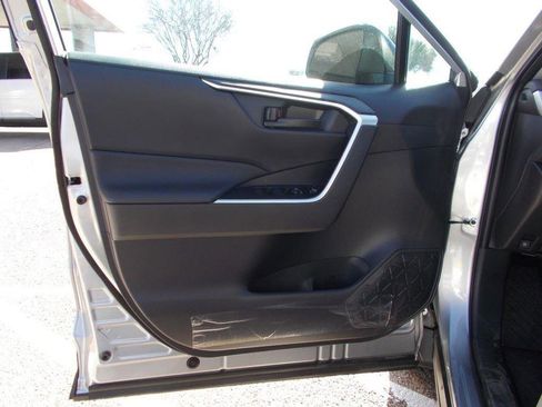 Certified 2025 Toyota RAV4 LE image 16