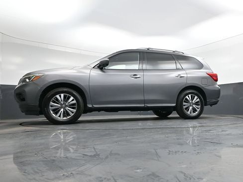 Used 2019 Nissan Pathfinder SL image 39
