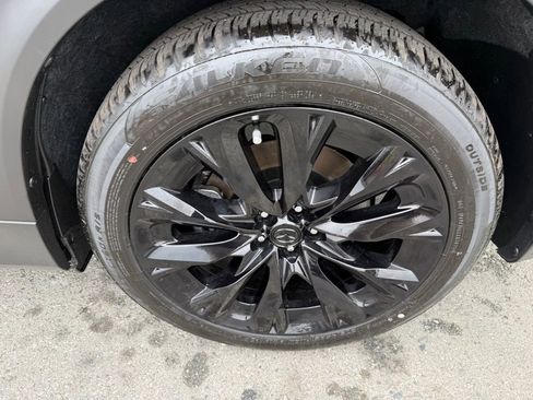 New 2026 MAZDA CX-90 Plug-In Hybrid w/Premium Sport AWD/4WD image 14
