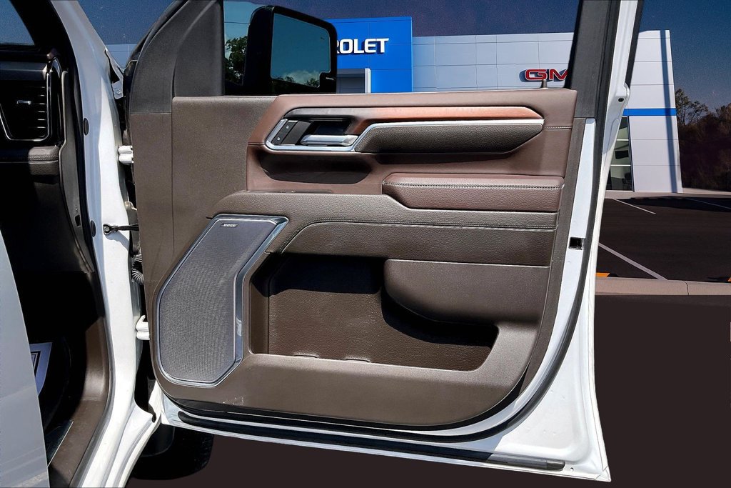 Used 2024 GMC Sierra 3500 Denali w/ Denali Reserve Package AWD/4WD image 33