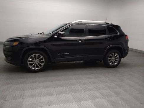 Used 2020 Jeep Cherokee Latitude Plus image 2