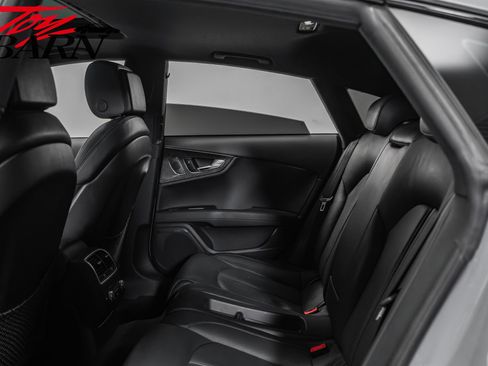 Used 2016 Audi RS 7 Prestige image 51