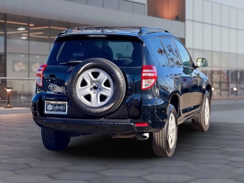 Used 2012 Toyota RAV4 FWD image 3